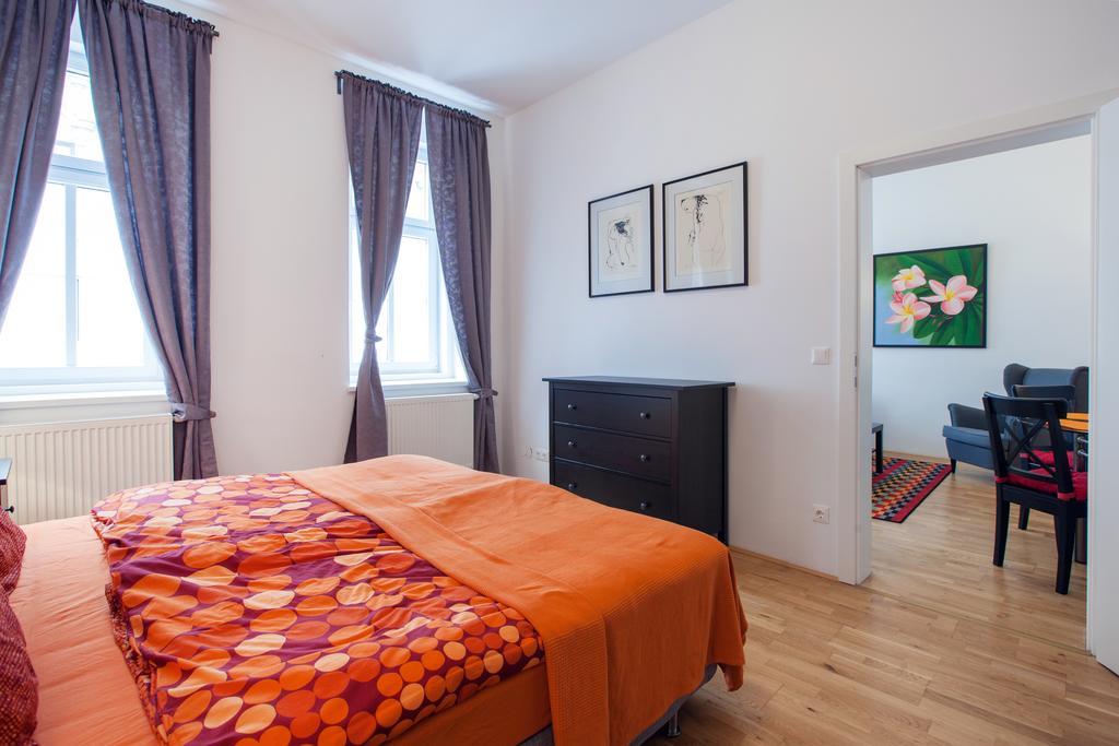 Apartment Theresiengasse Wien Zimmer foto